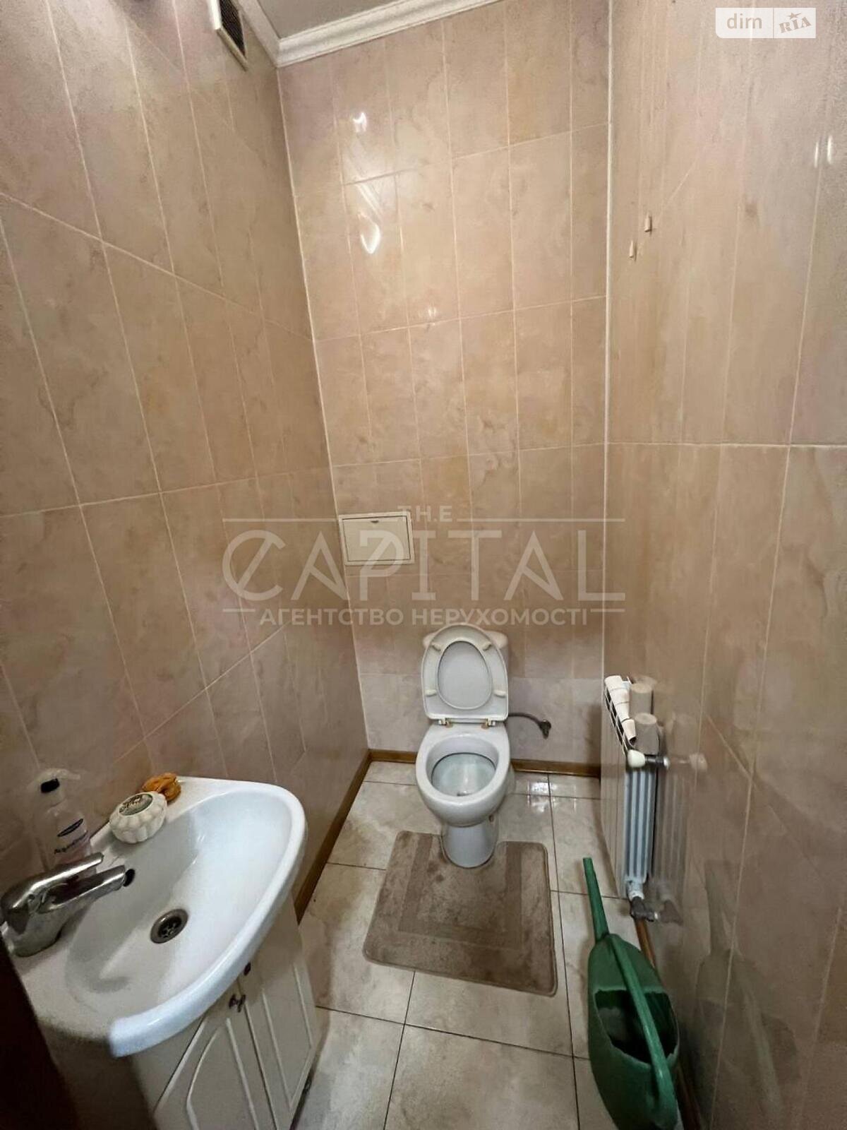 трехэтажный дом с мансардой, 370 кв. м, кирпич. Продажа в Киеве район Троещина фото 1 трехэтажный дом с мансардой, 370 кв. м, кирпич. Продажа в Киеве район Троещина фото 1