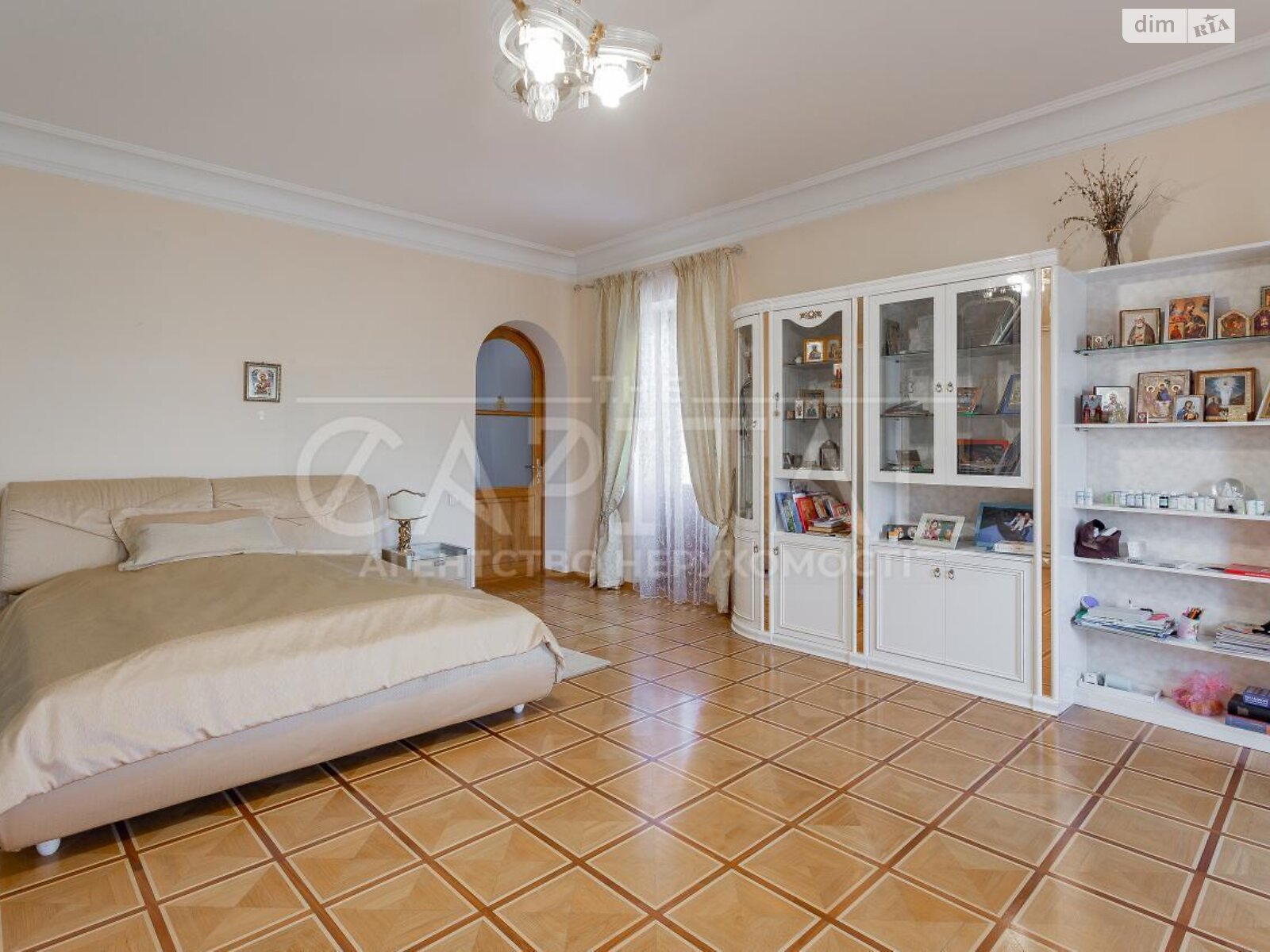 двоповерховий будинок з верандою, 828.1 кв. м, моноліт. Продаж в Києві, район Вітряні Гори фото 1 двоповерховий будинок з верандою, 828.1 кв. м, моноліт. Продаж в Києві, район Вітряні Гори фото 1