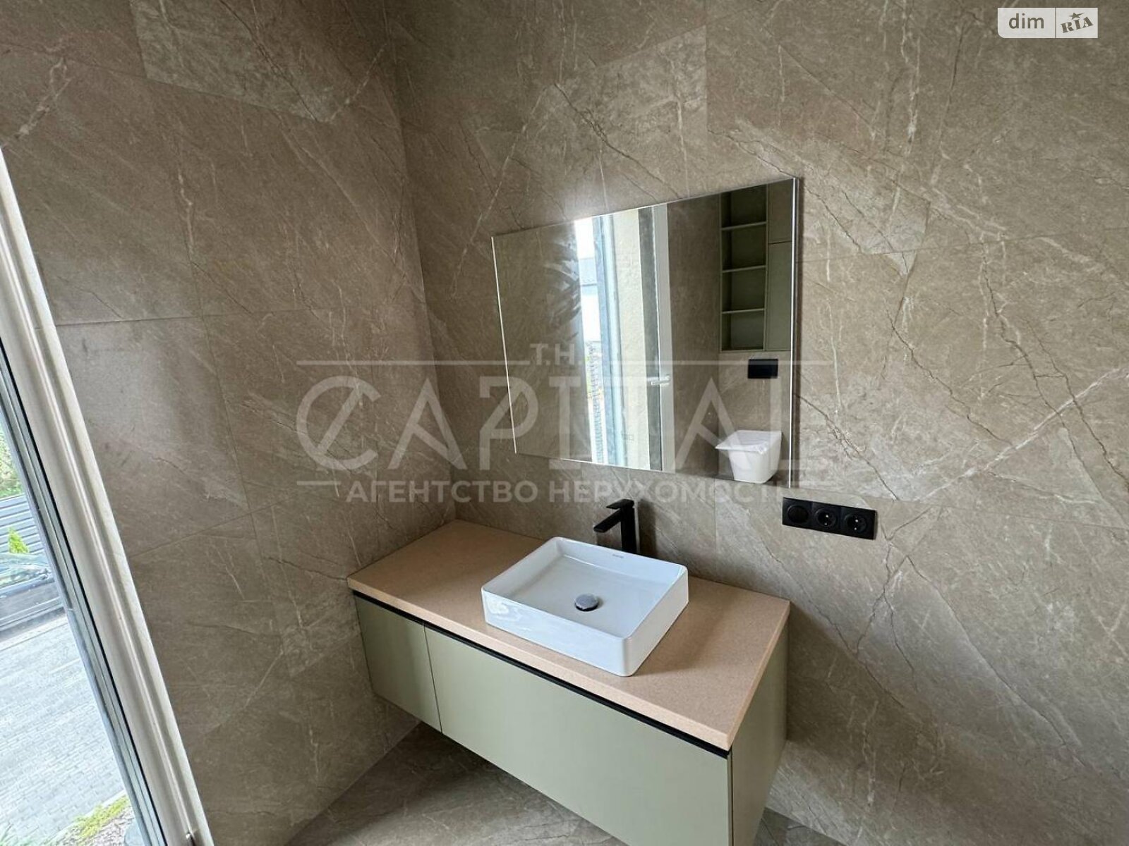 двухэтажный дом, 145 кв. м, кирпич. Продажа в Киеве фото 1 двухэтажный дом, 145 кв. м, кирпич. Продажа в Киеве фото 1