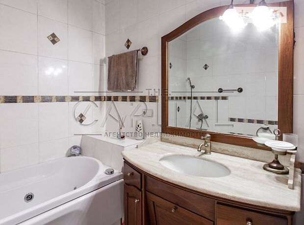 двухэтажный дом с камином, 600 кв. м, кирпич. Продажа в Вишенки фото 1 двухэтажный дом с камином, 600 кв. м, кирпич. Продажа в Вишенки фото 1