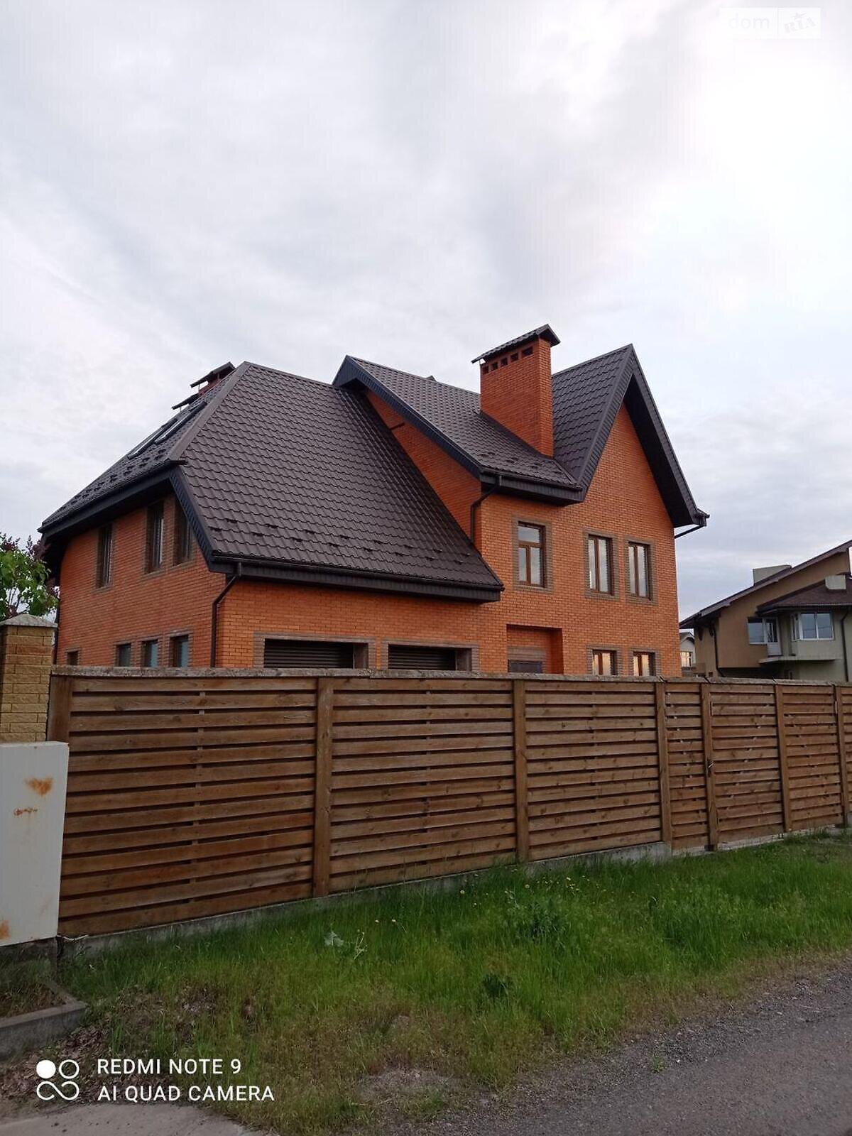 триповерховий будинок, 340 кв. м, кирпич. Продаж у Вишеньках фото 1