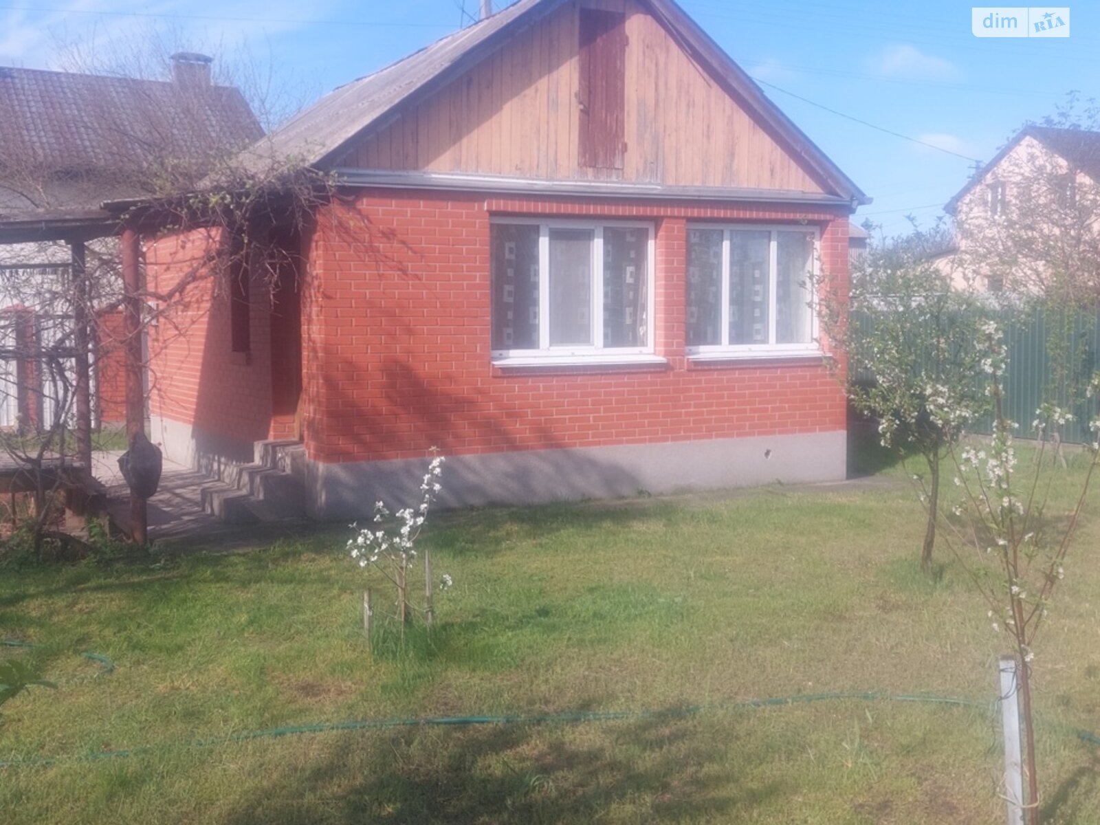 одноэтажный дом, 33 кв. м, кирпич. Продажа в Ровжах фото 1 одноэтажный дом, 33 кв. м, кирпич. Продажа в Ровжах фото 1