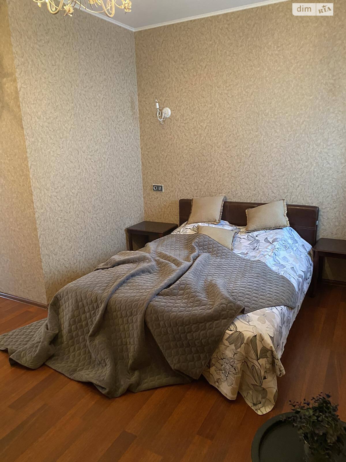 двоповерховий будинок бесідка, 250 кв. м, цегла. Продаж у Лебедівці фото 1 двоповерховий будинок бесідка, 250 кв. м, цегла. Продаж у Лебедівці фото 1
