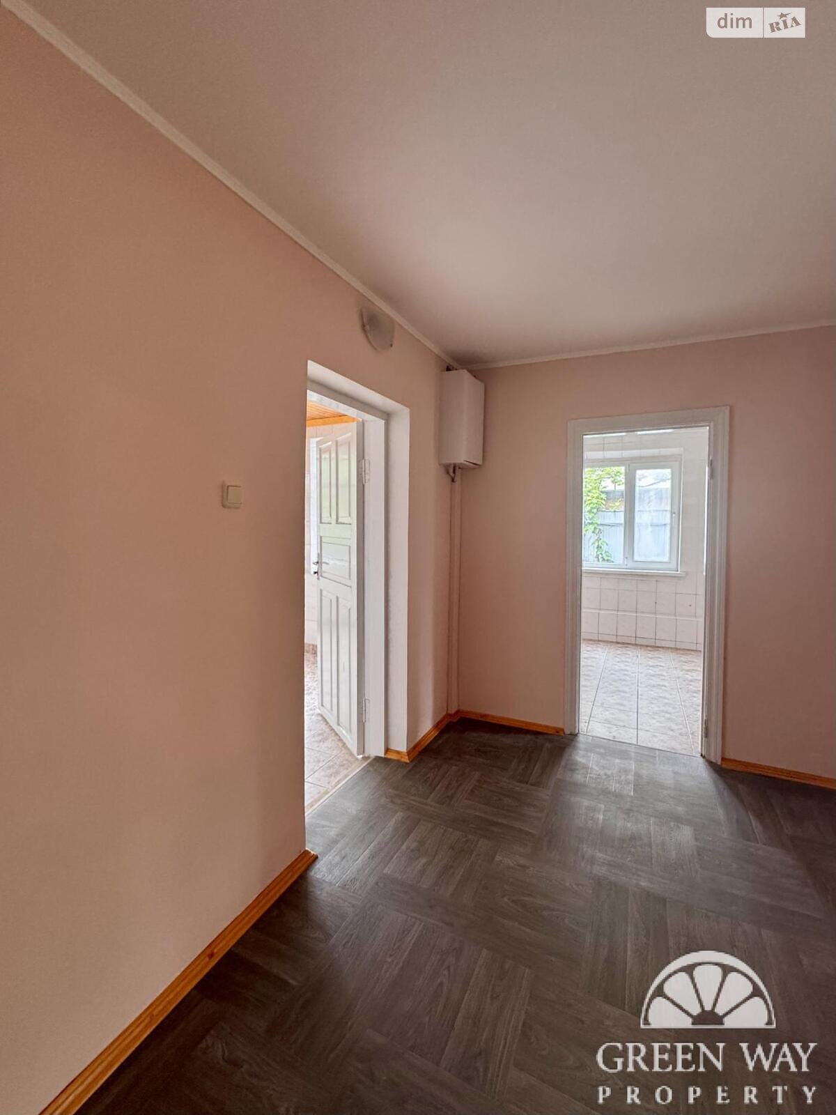двухэтажный дом с мансардой, 120 кв. м, кирпич. Продажа в Киеве район Вита-Литовская фото 1 двухэтажный дом с мансардой, 120 кв. м, кирпич. Продажа в Киеве район Вита-Литовская фото 1