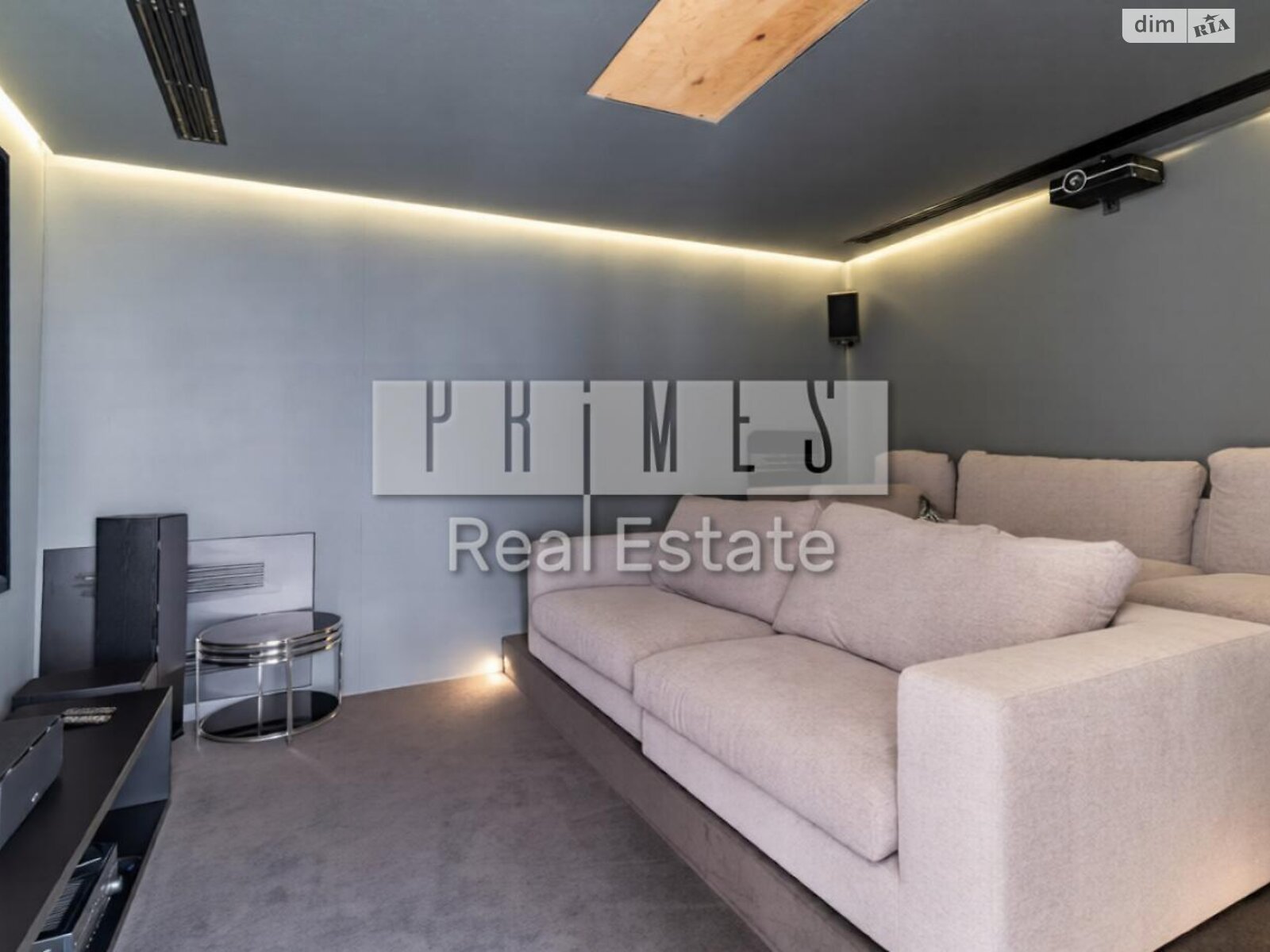 двухэтажный дом с отоплением, 488 кв. м, кирпич. Продажа в Киеве фото 1 двухэтажный дом с отоплением, 488 кв. м, кирпич. Продажа в Киеве фото 1