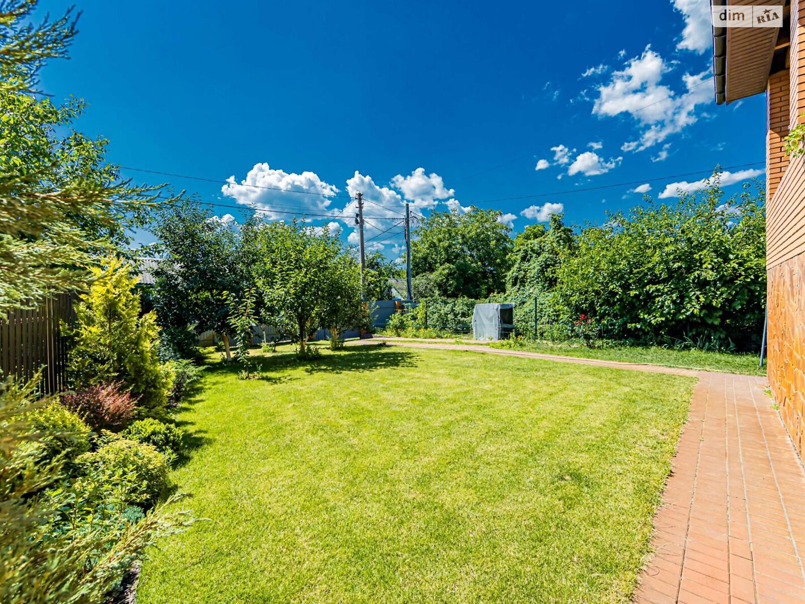 двухэтажный дом с верандой, 195.7 кв. м, кирпич. Продажа в Киеве район Воскресенка фото 1 двухэтажный дом с верандой, 195.7 кв. м, кирпич. Продажа в Киеве район Воскресенка фото 1