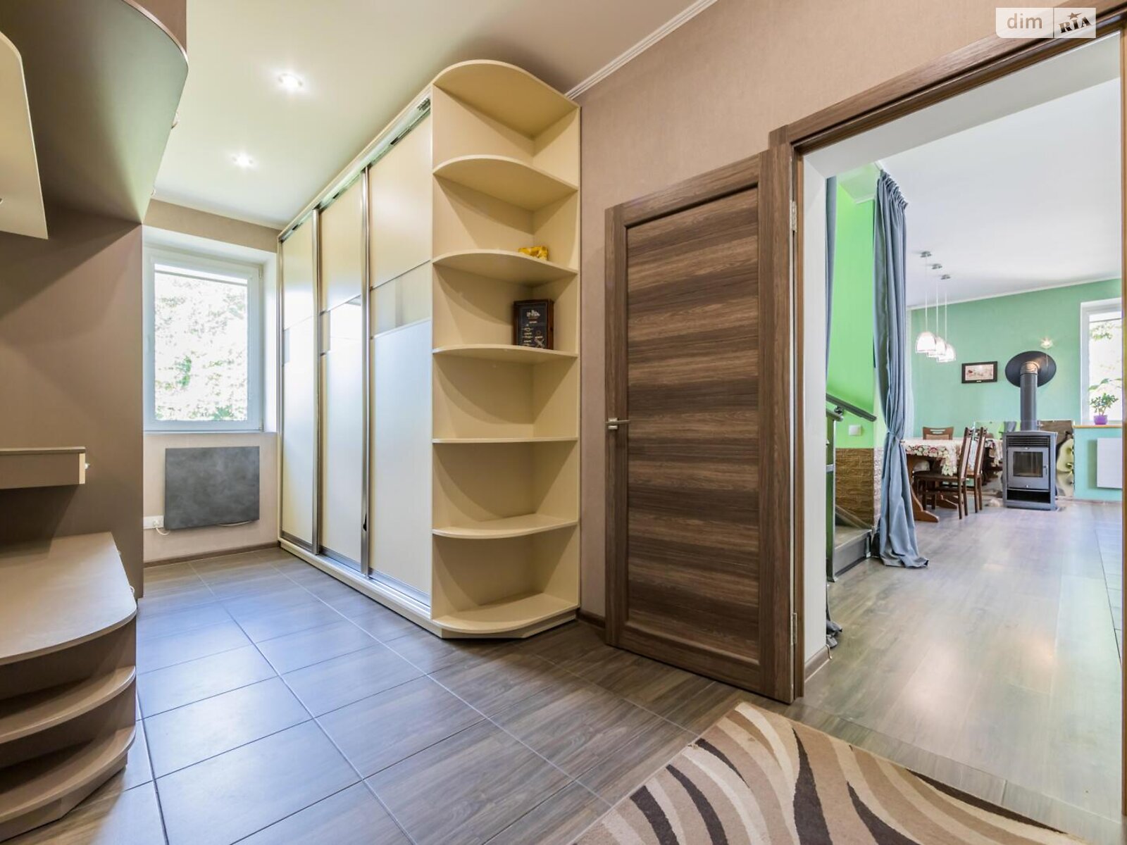 двухэтажный дом с верандой, 195.7 кв. м, кирпич. Продажа в Киеве район Воскресенка фото 1 двухэтажный дом с верандой, 195.7 кв. м, кирпич. Продажа в Киеве район Воскресенка фото 1