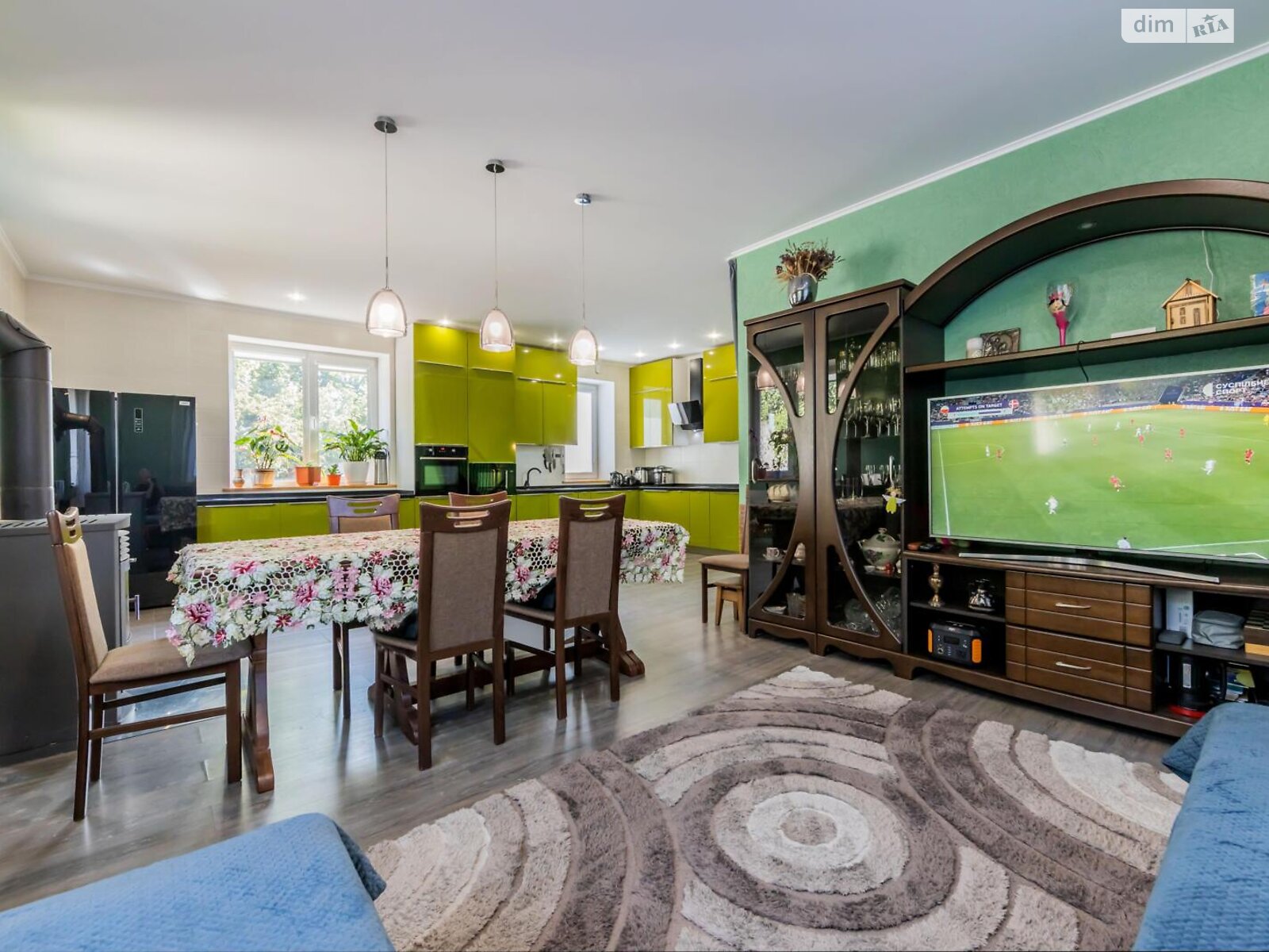 двухэтажный дом с верандой, 195.7 кв. м, кирпич. Продажа в Киеве район Воскресенка фото 1 двухэтажный дом с верандой, 195.7 кв. м, кирпич. Продажа в Киеве район Воскресенка фото 1