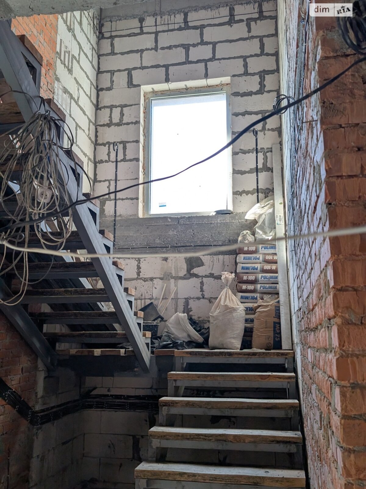 двухэтажный дом с балконом, 189 кв. м, пеноблок. Продажа в Киеве район Деснянский фото 1 двухэтажный дом с балконом, 189 кв. м, пеноблок. Продажа в Киеве район Деснянский фото 1