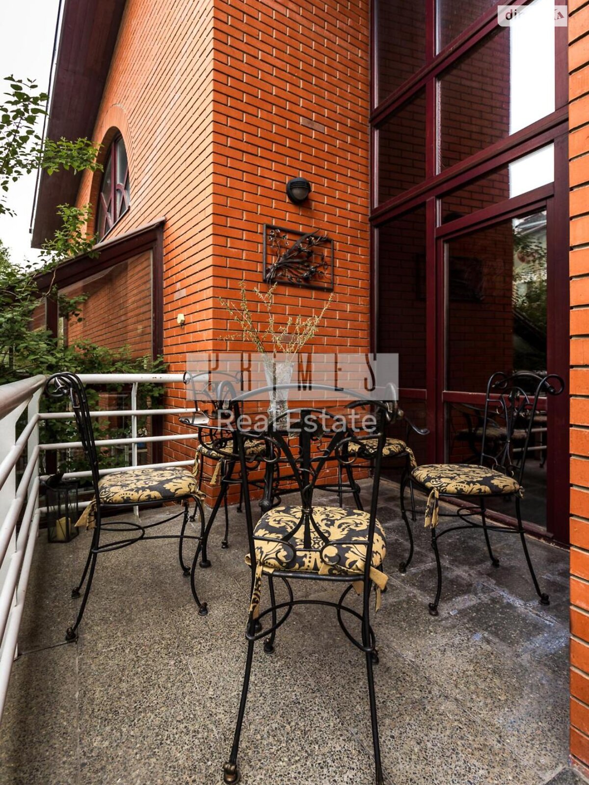 двоповерховий будинок, 453.9 кв. м, цегла. Продаж в Києві, район Замковище фото 1 двоповерховий будинок, 453.9 кв. м, цегла. Продаж в Києві, район Замковище фото 1