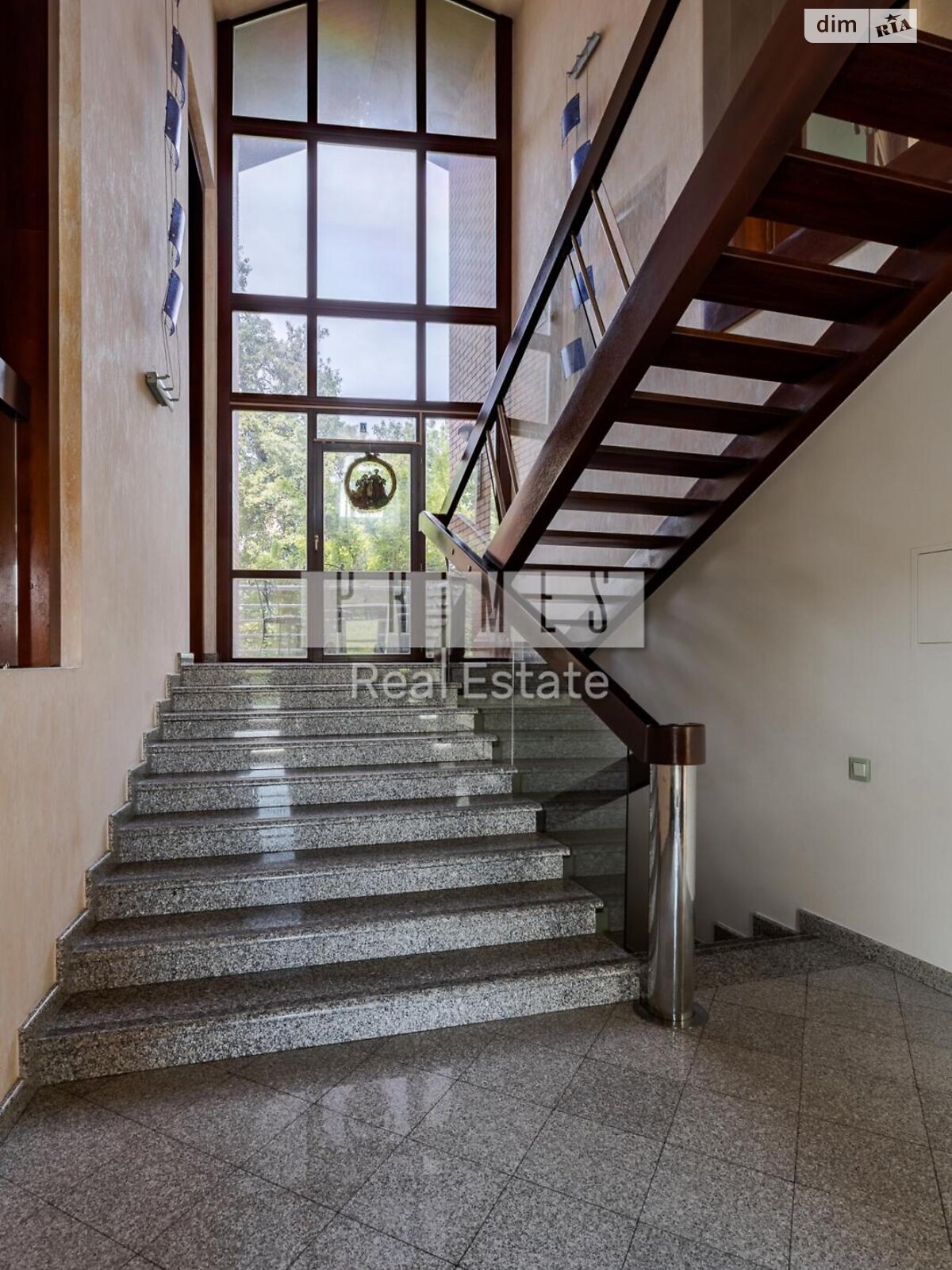 двоповерховий будинок, 453.9 кв. м, цегла. Продаж в Києві, район Замковище фото 1 двоповерховий будинок, 453.9 кв. м, цегла. Продаж в Києві, район Замковище фото 1