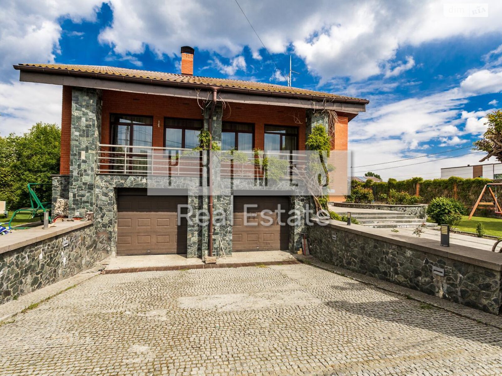 двоповерховий будинок, 453.9 кв. м, цегла. Продаж в Києві, район Замковище фото 1 двоповерховий будинок, 453.9 кв. м, цегла. Продаж в Києві, район Замковище фото 1
