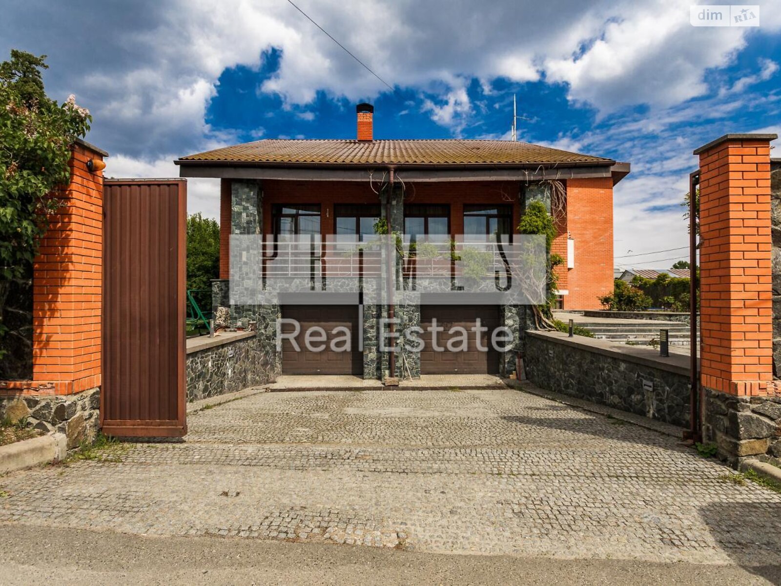 двоповерховий будинок, 453.9 кв. м, цегла. Продаж в Києві, район Замковище фото 1 двоповерховий будинок, 453.9 кв. м, цегла. Продаж в Києві, район Замковище фото 1