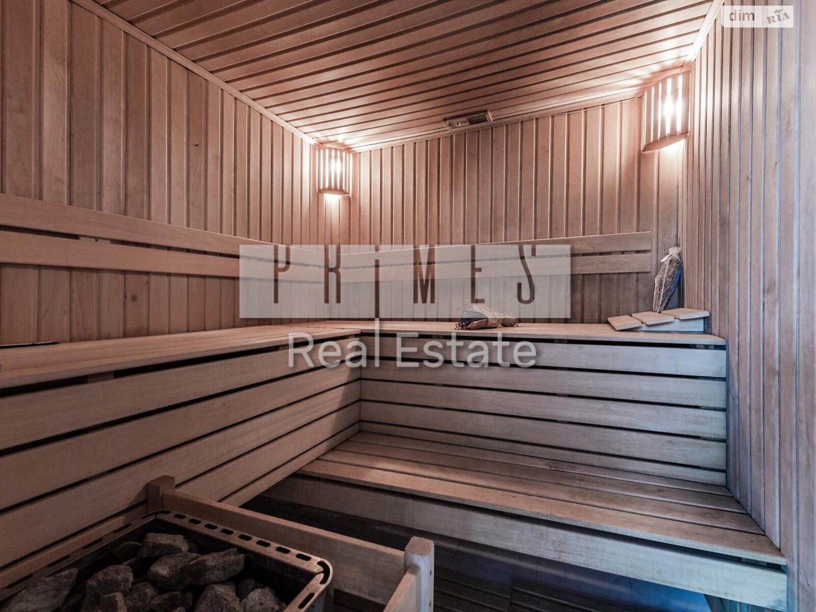 трехэтажный дом с верандой, 386.8 кв. м, кирпич. Продажа в Киеве фото 1 трехэтажный дом с верандой, 386.8 кв. м, кирпич. Продажа в Киеве фото 1