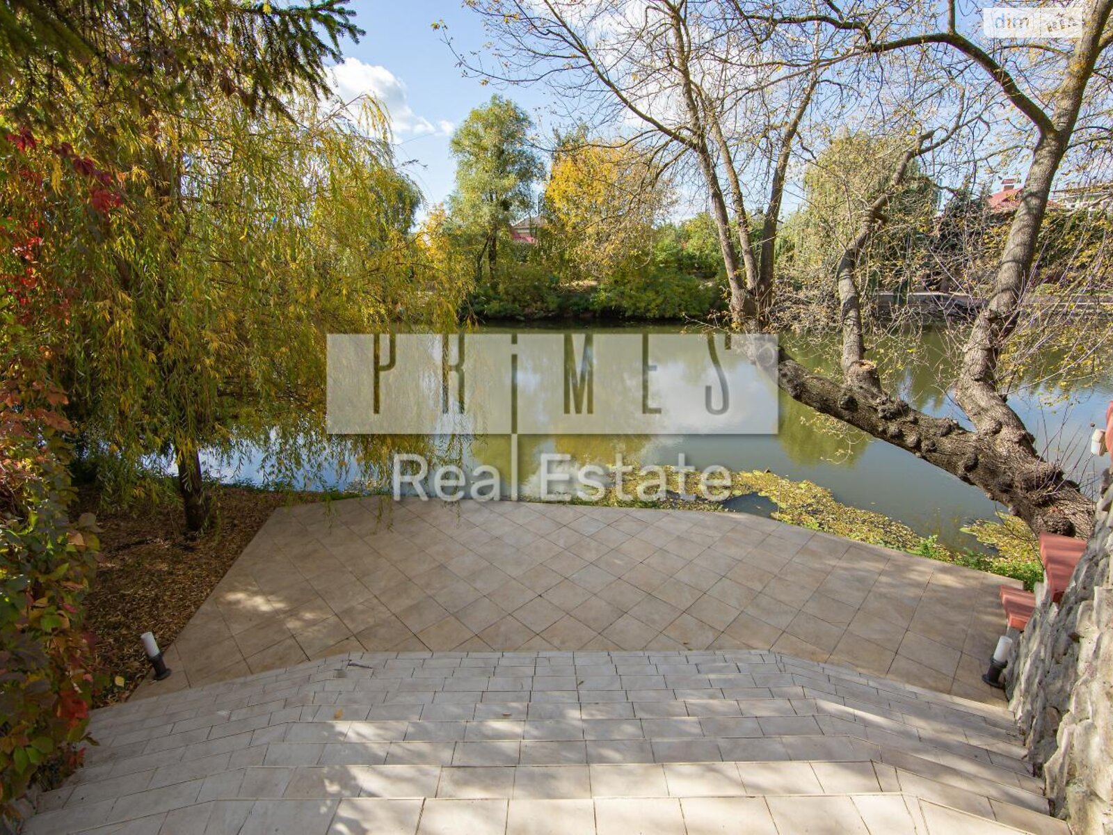 трехэтажный дом с верандой, 386.8 кв. м, кирпич. Продажа в Киеве фото 1 трехэтажный дом с верандой, 386.8 кв. м, кирпич. Продажа в Киеве фото 1