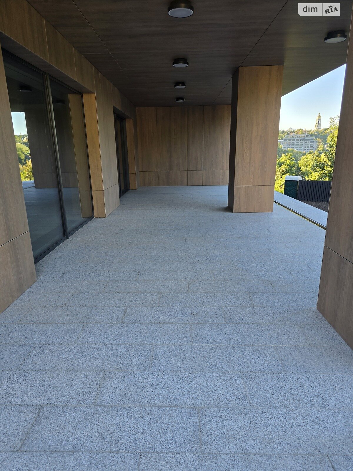 триповерховий будинок з опаленням, 2135 кв. м, монолітно-цегляний. Продаж в Києві, район Звіринець фото 1