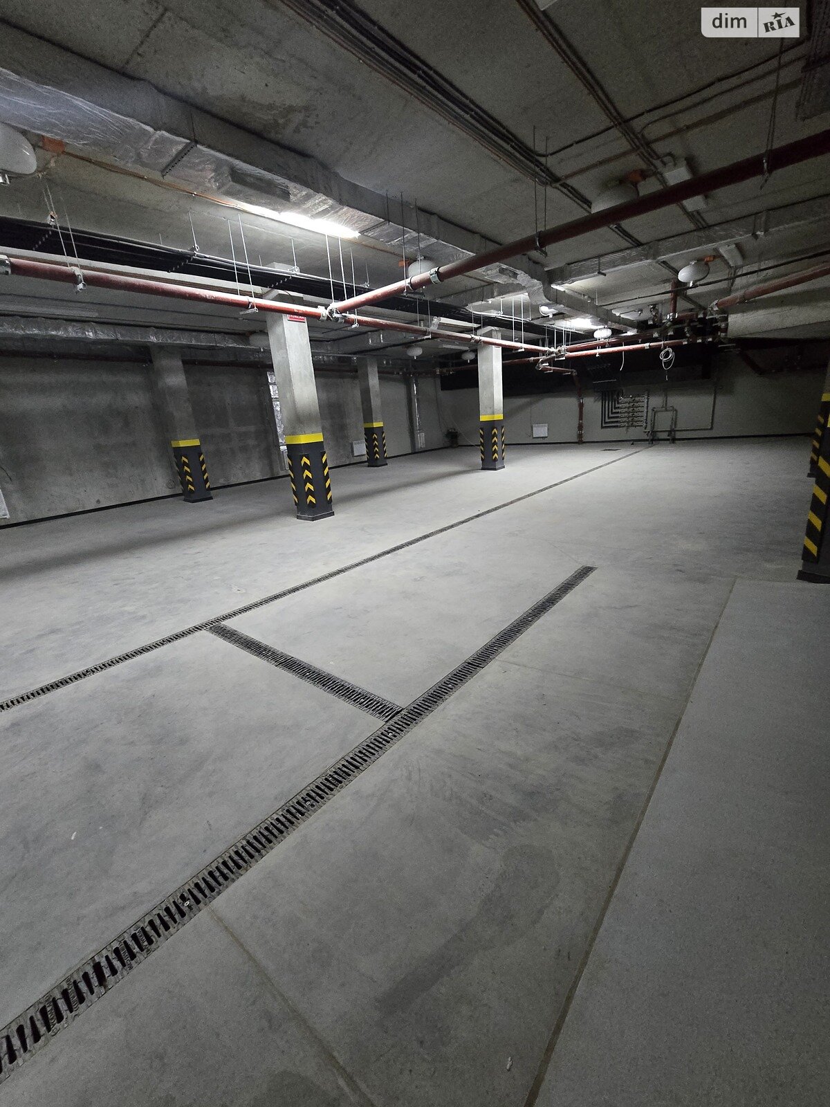 триповерховий будинок з опаленням, 2135 кв. м, монолітно-цегляний. Продаж в Києві, район Звіринець фото 1