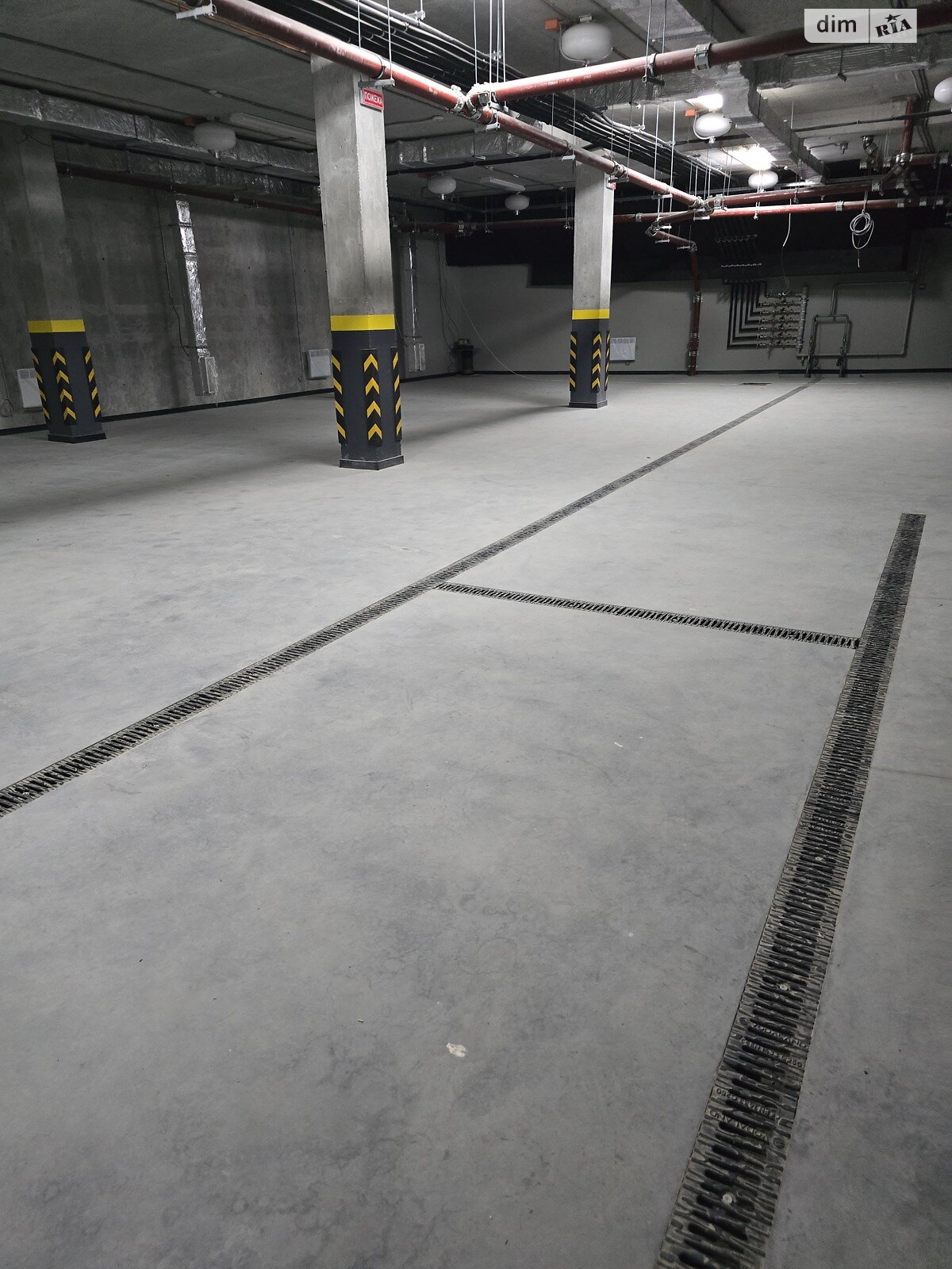 триповерховий будинок з опаленням, 2135 кв. м, монолітно-цегляний. Продаж в Києві, район Звіринець фото 1