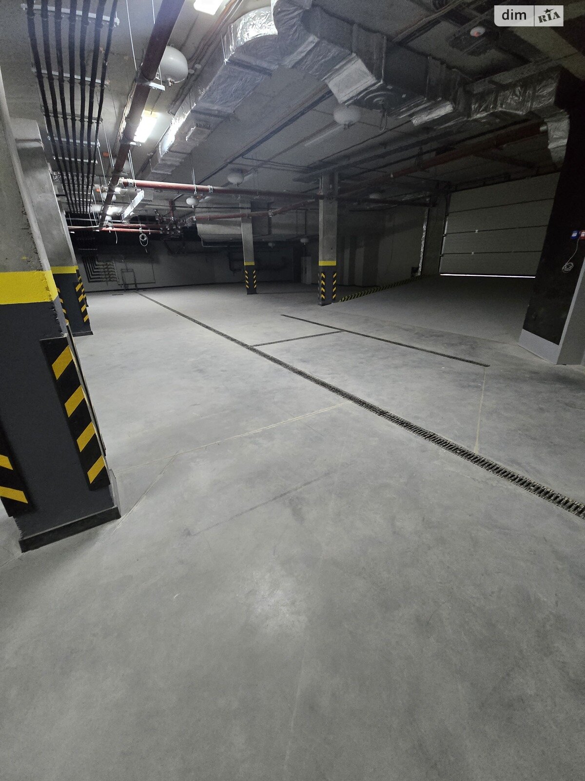 триповерховий будинок з опаленням, 2135 кв. м, монолітно-цегляний. Продаж в Києві, район Звіринець фото 1