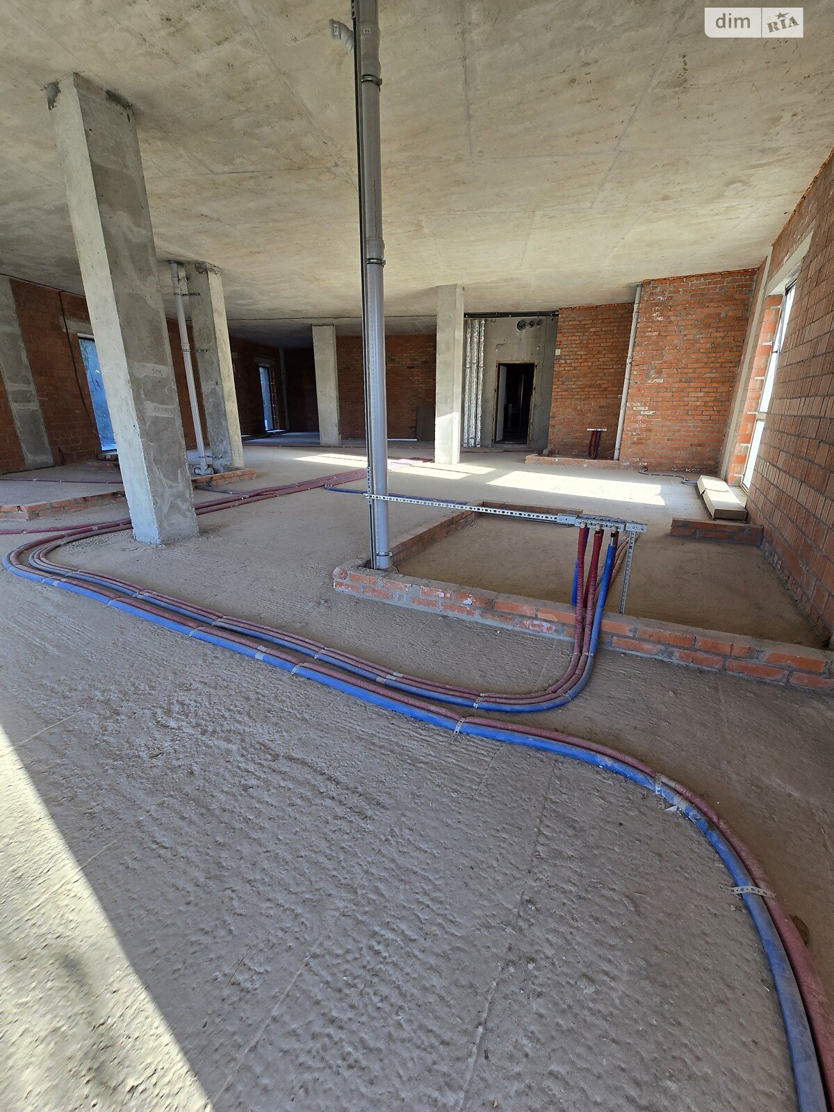 триповерховий будинок з опаленням, 2135 кв. м, монолітно-цегляний. Продаж в Києві, район Звіринець фото 1