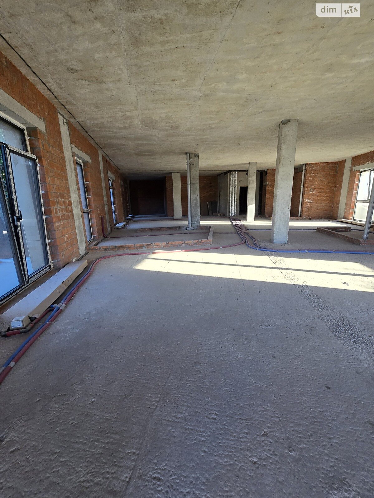 триповерховий будинок з опаленням, 2135 кв. м, монолітно-цегляний. Продаж в Києві, район Звіринець фото 1