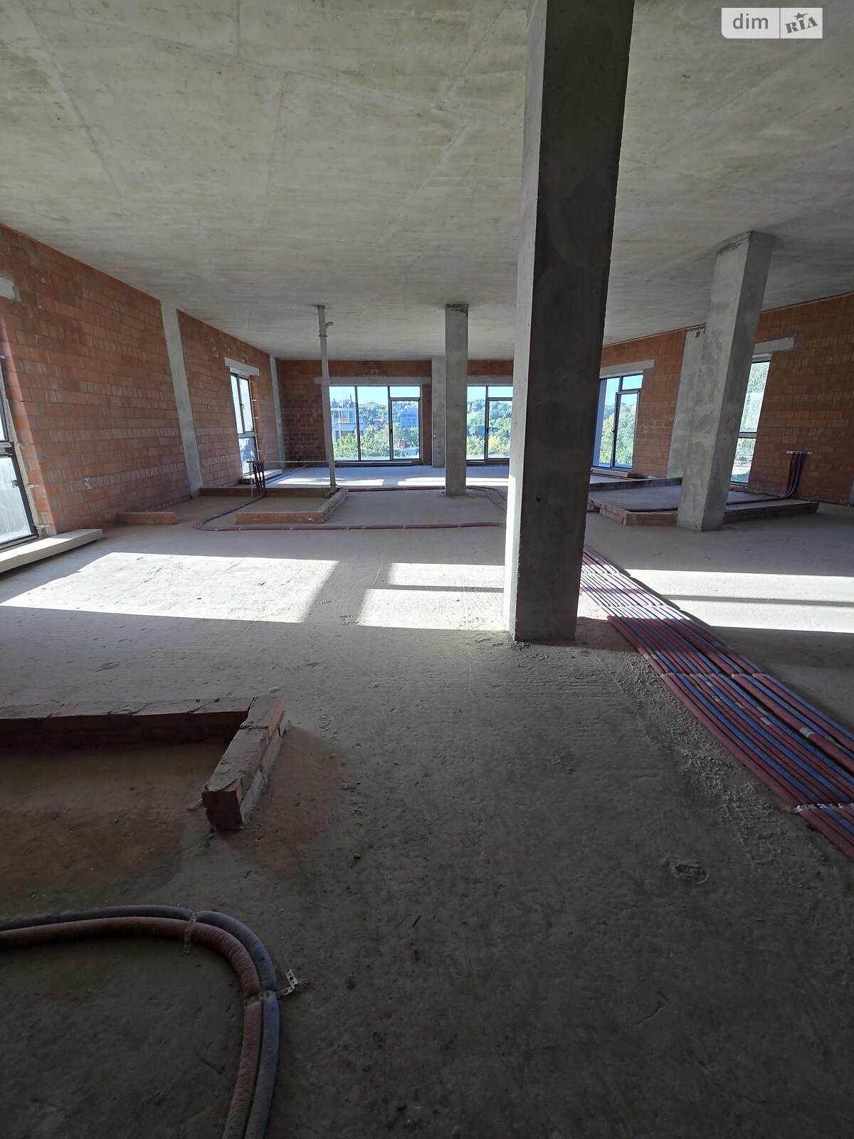 триповерховий будинок з опаленням, 2135 кв. м, монолітно-цегляний. Продаж в Києві, район Звіринець фото 1