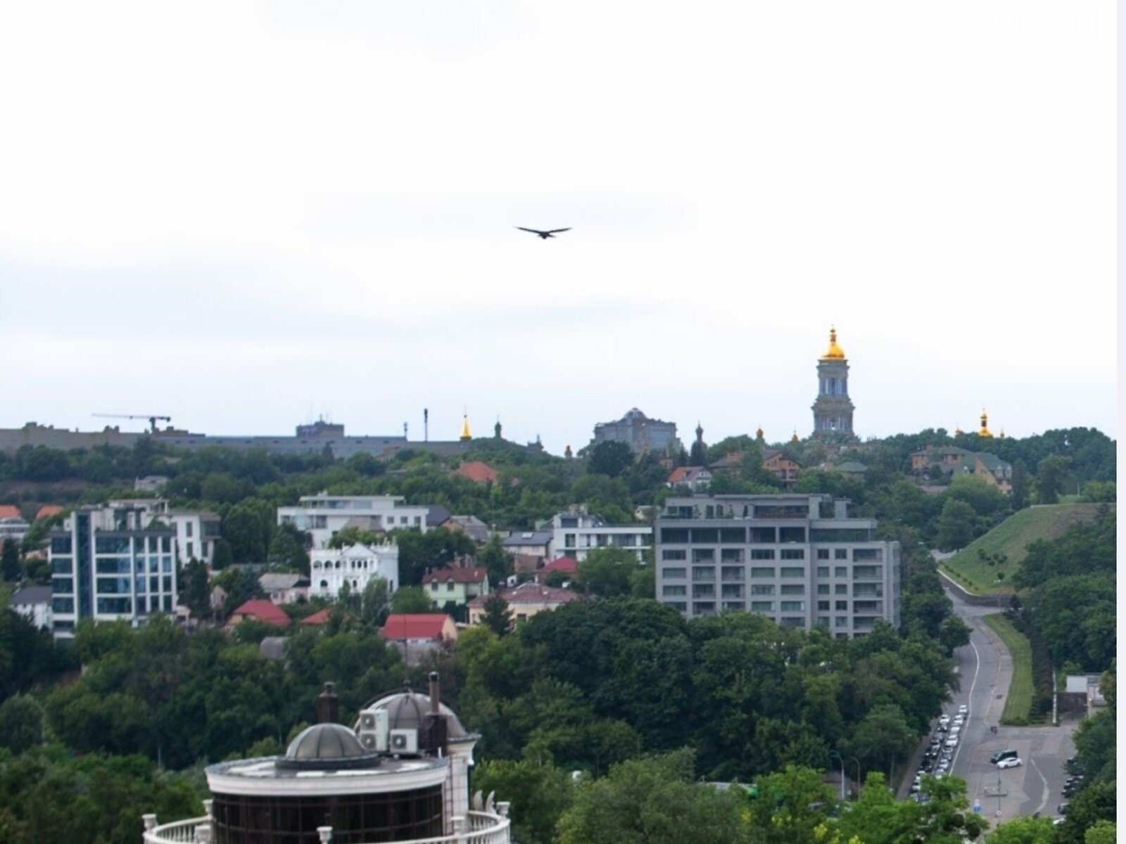 триповерховий будинок з опаленням, 2135 кв. м, монолітно-цегляний. Продаж в Києві, район Звіринець фото 1