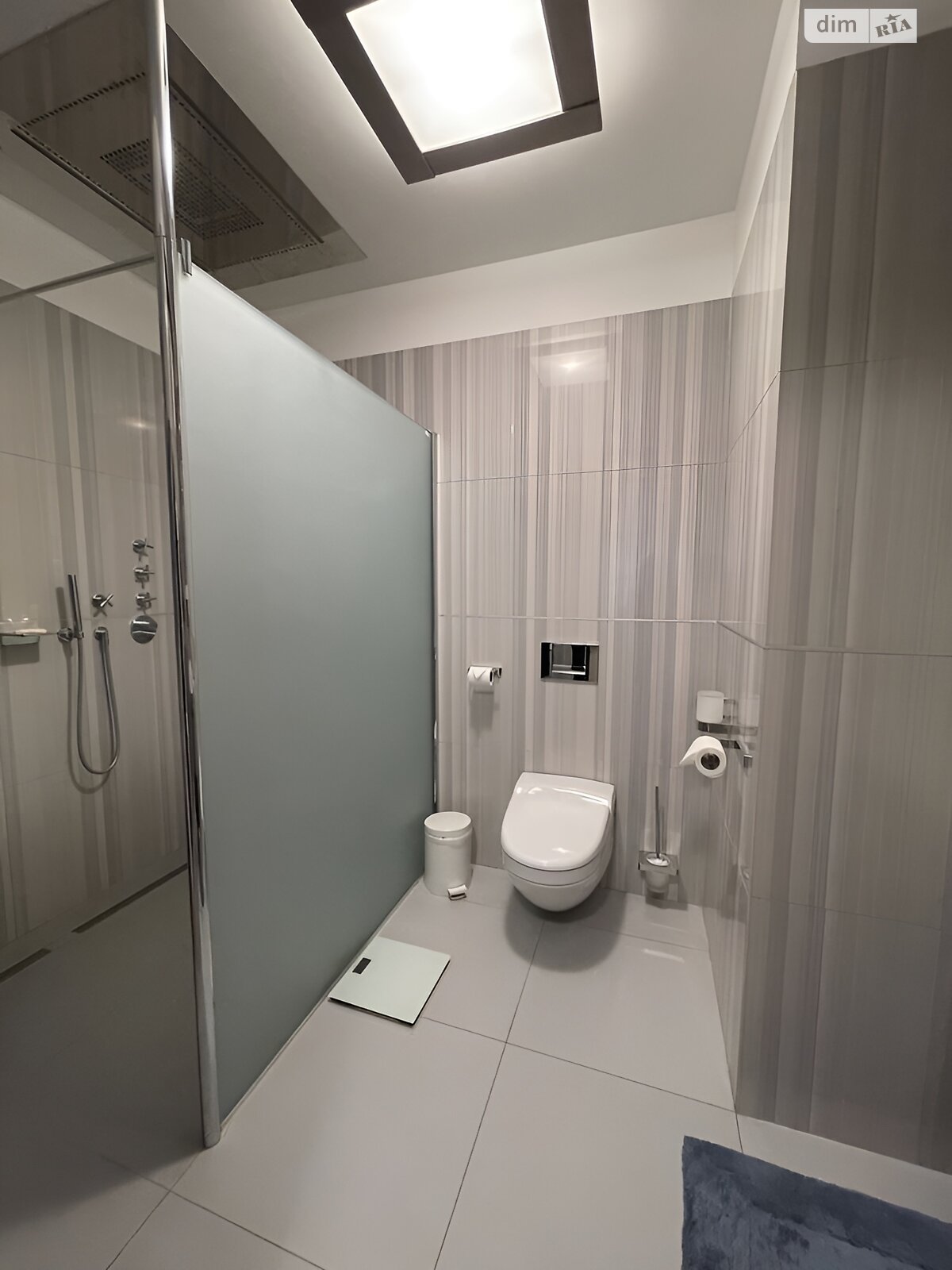 чотириповерховий будинок з опаленням, 483 кв. м, цегла. Продаж в Києві, район Звіринець фото 1 чотириповерховий будинок з опаленням, 483 кв. м, цегла. Продаж в Києві, район Звіринець фото 1