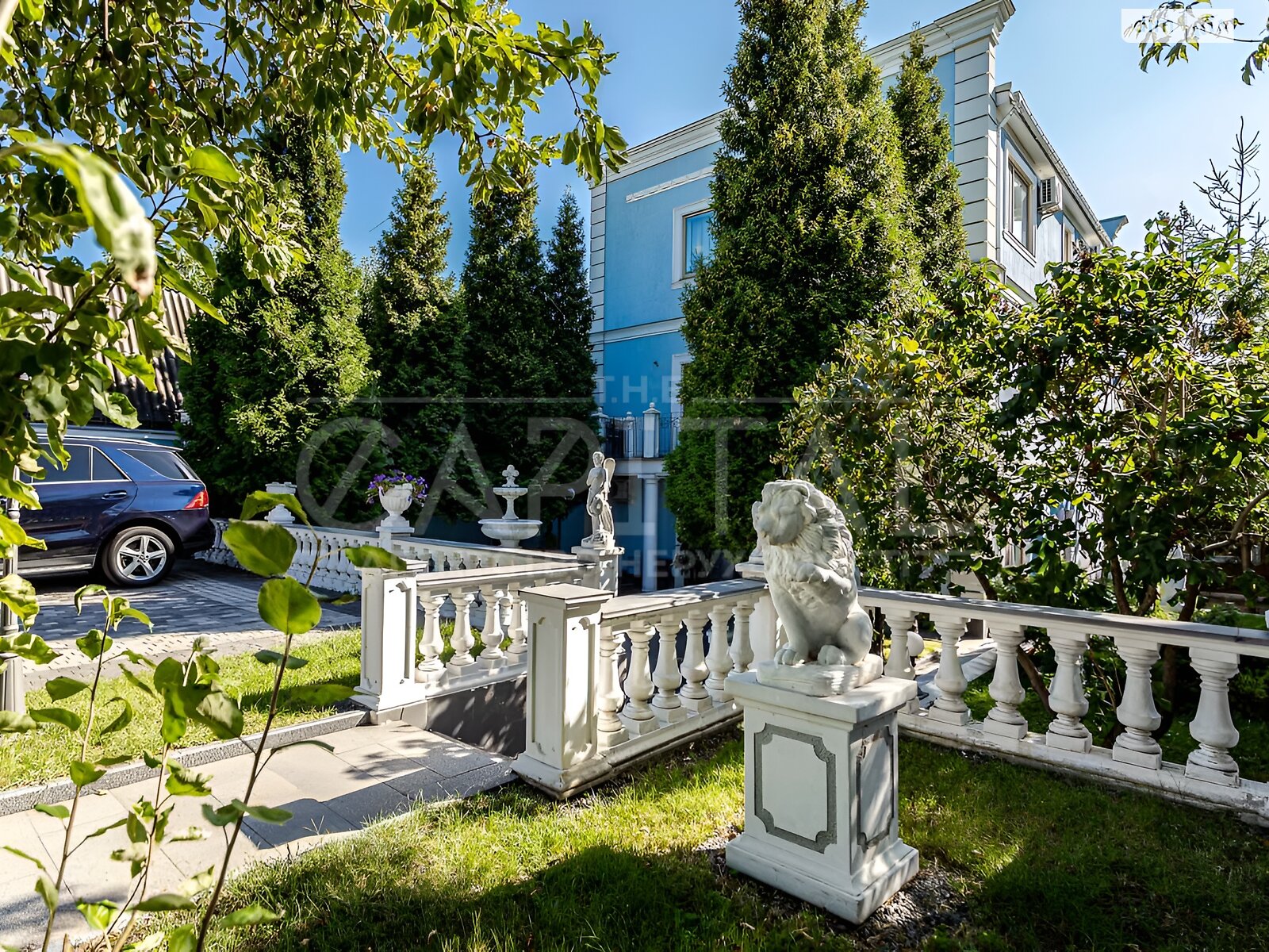 триповерховий будинок з балконом, 460 кв. м, цегла. Продаж в Києві, район Звіринець фото 1 триповерховий будинок з балконом, 460 кв. м, цегла. Продаж в Києві, район Звіринець фото 1
