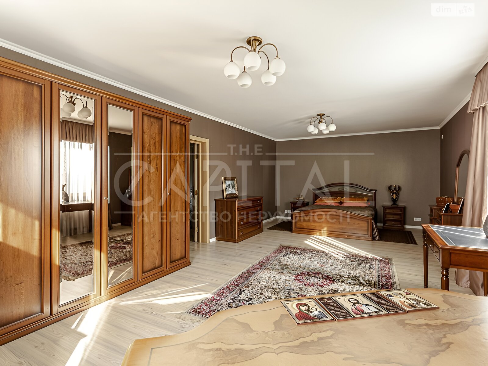триповерховий будинок з балконом, 460 кв. м, цегла. Продаж в Києві, район Звіринець фото 1 триповерховий будинок з балконом, 460 кв. м, цегла. Продаж в Києві, район Звіринець фото 1