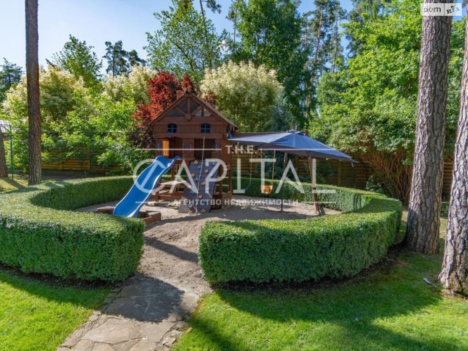 двухэтажный дом с ремонтом, 190 кв. м, кирпич. Продажа в Плютах фото 1 двухэтажный дом с ремонтом, 190 кв. м, кирпич. Продажа в Плютах фото 1