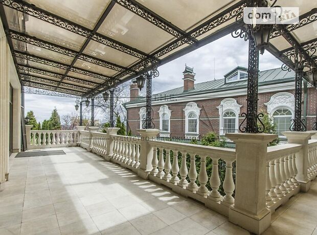 трехэтажный дом, 2400 кв. м, кирпич. Продажа в Киеве фото 1 трехэтажный дом, 2400 кв. м, кирпич. Продажа в Киеве фото 1