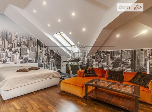 трехэтажный дом, 2400 кв. м, кирпич. Продажа в Киеве фото 1 трехэтажный дом, 2400 кв. м, кирпич. Продажа в Киеве фото 1