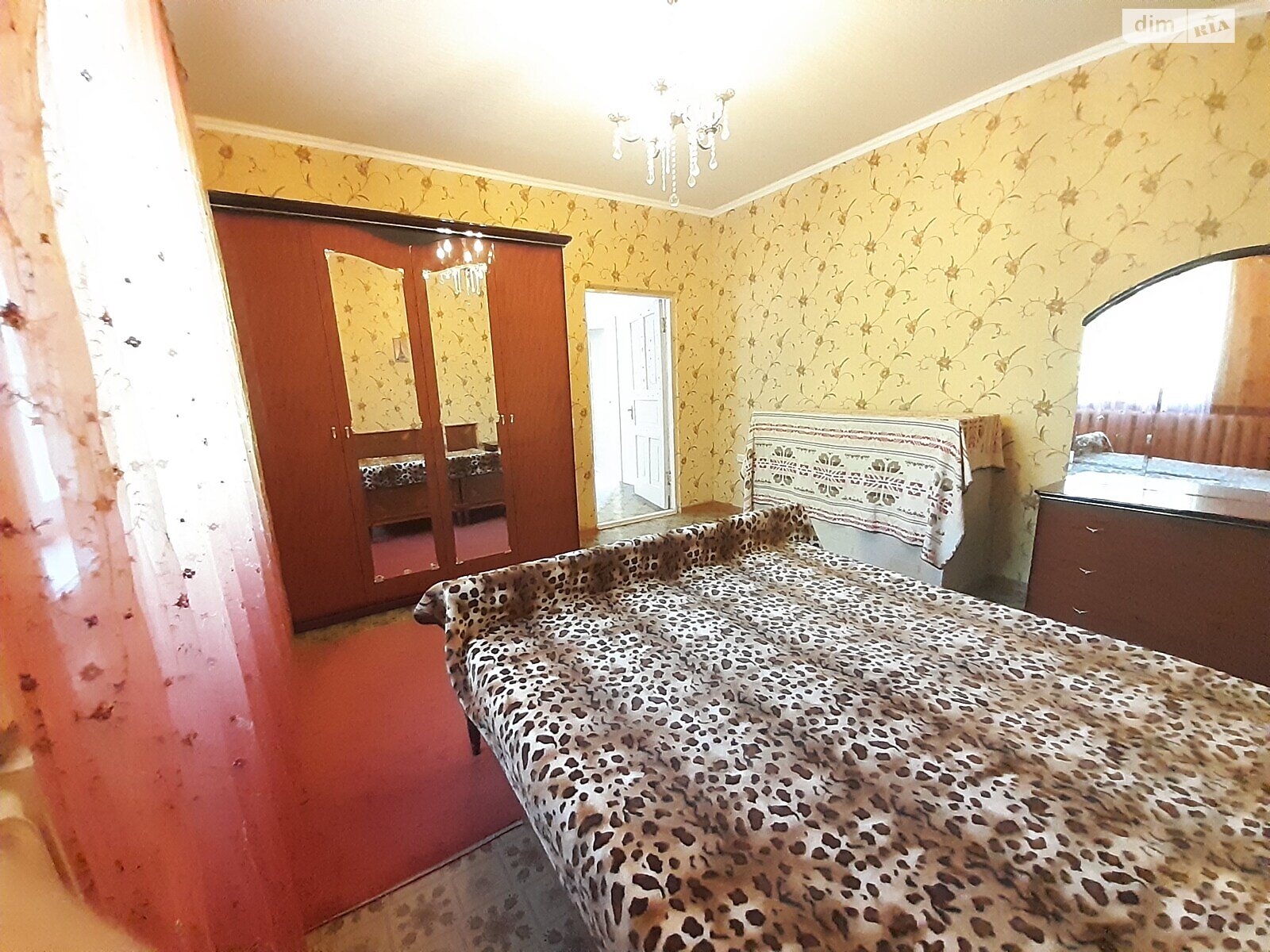 трехэтажный дом с балконом, 270 кв. м, кирпич. Продажа в Киеве район Голосеевский фото 1