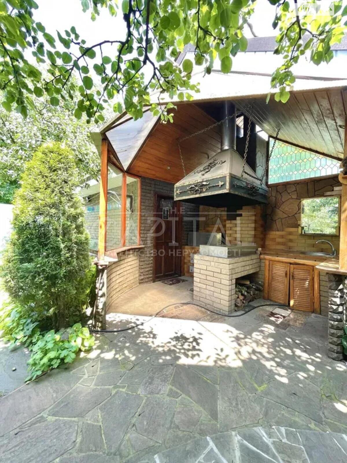 трехэтажный дом с гаражом, 430 кв. м, кирпич. Продажа в Киеве фото 1