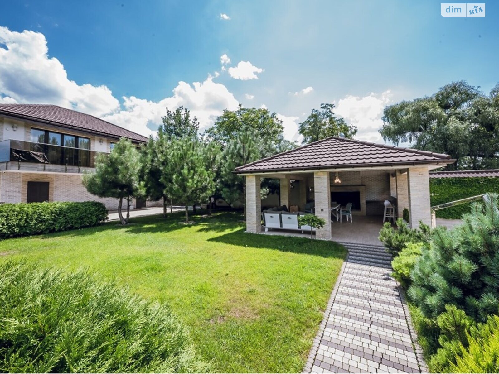 двоповерховий будинок, 400 кв. м, цегла. Продаж у Києві фото 1 двоповерховий будинок, 400 кв. м, цегла. Продаж у Києві фото 1