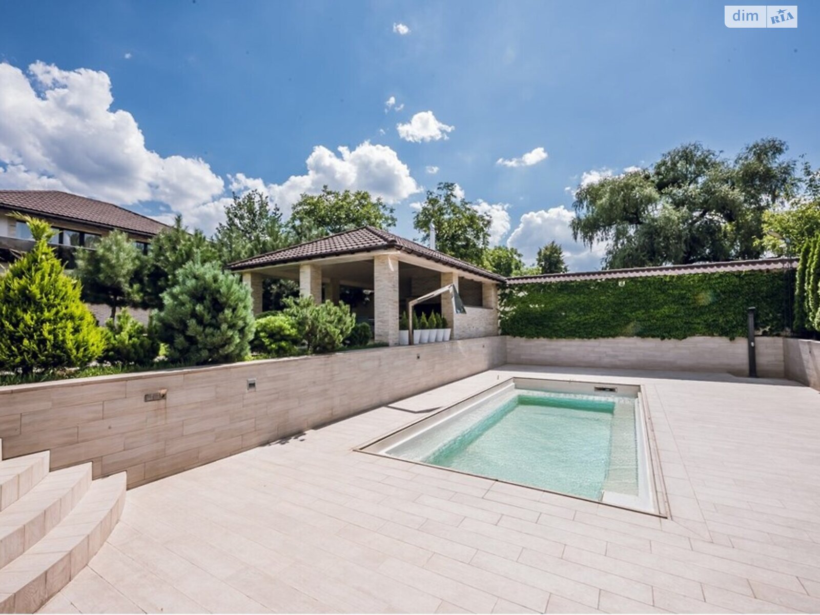 двоповерховий будинок, 400 кв. м, цегла. Продаж у Києві фото 1 двоповерховий будинок, 400 кв. м, цегла. Продаж у Києві фото 1