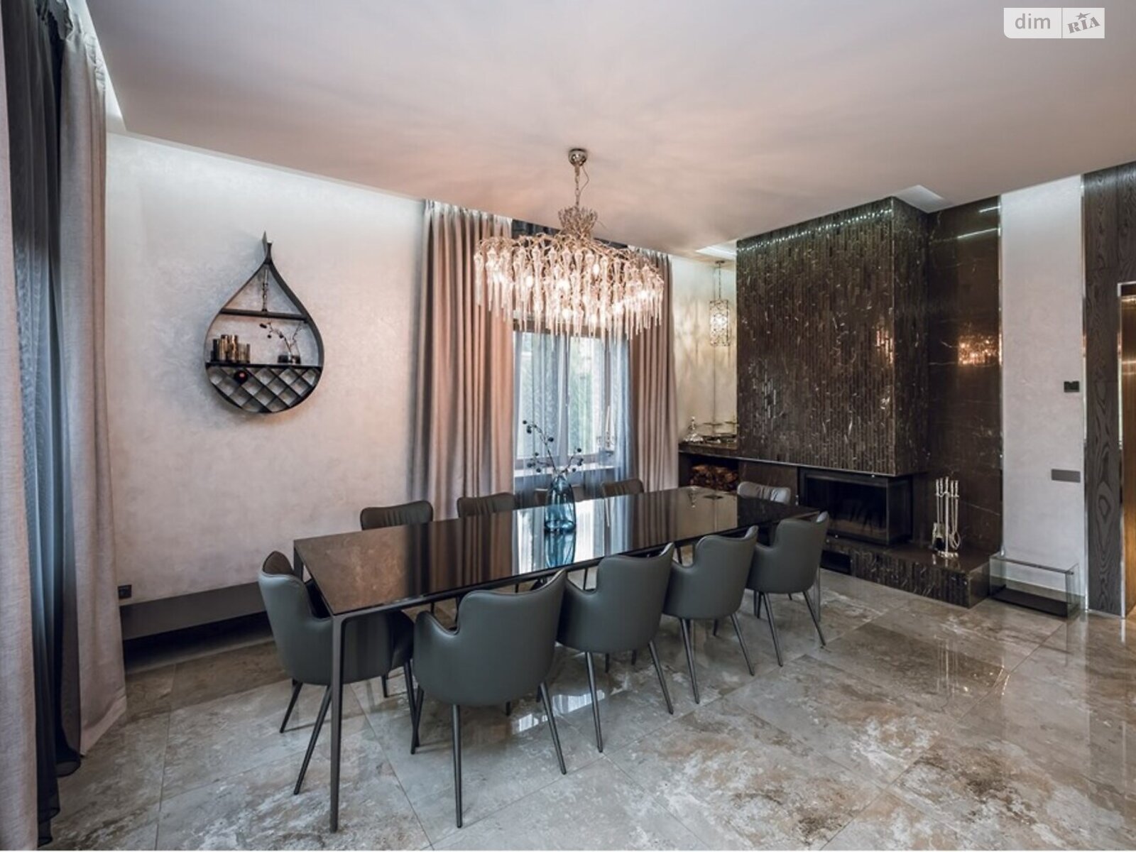 двоповерховий будинок, 400 кв. м, цегла. Продаж у Києві фото 1 двоповерховий будинок, 400 кв. м, цегла. Продаж у Києві фото 1