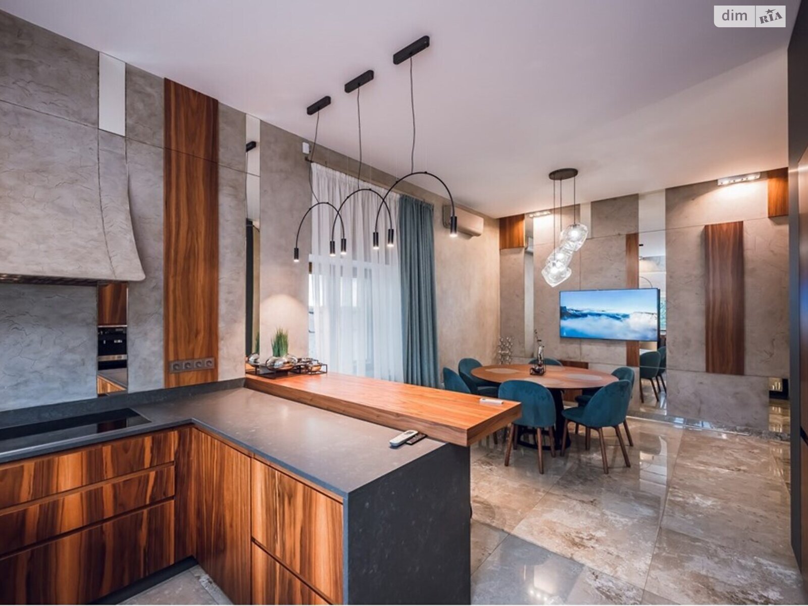 двоповерховий будинок, 400 кв. м, цегла. Продаж у Києві фото 1 двоповерховий будинок, 400 кв. м, цегла. Продаж у Києві фото 1