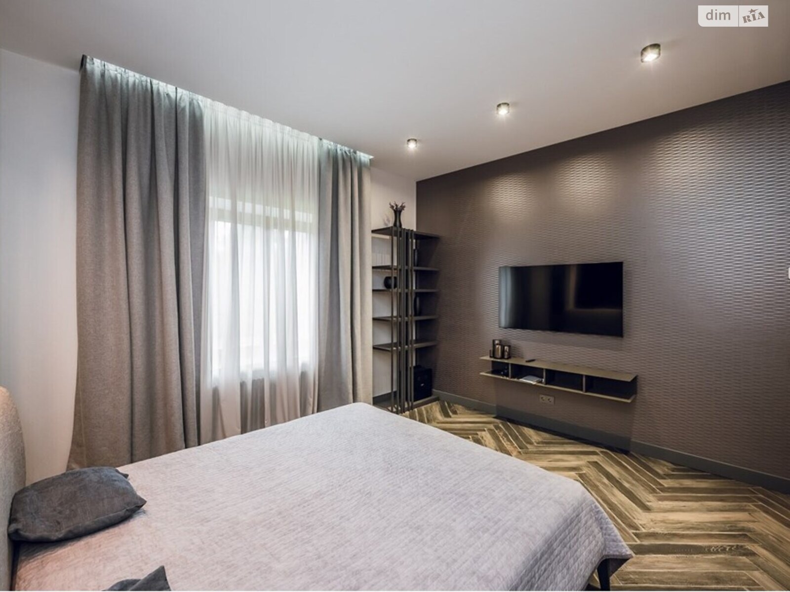 двоповерховий будинок, 400 кв. м, цегла. Продаж у Києві фото 1 двоповерховий будинок, 400 кв. м, цегла. Продаж у Києві фото 1