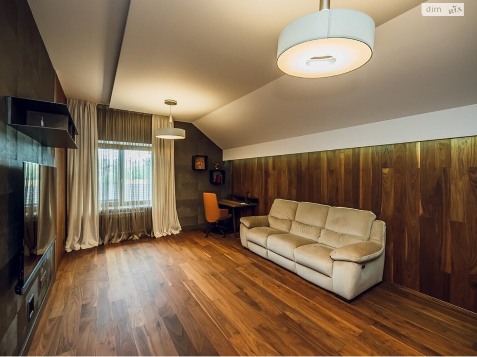 двоповерховий будинок, 400 кв. м, цегла. Продаж у Києві фото 1 двоповерховий будинок, 400 кв. м, цегла. Продаж у Києві фото 1