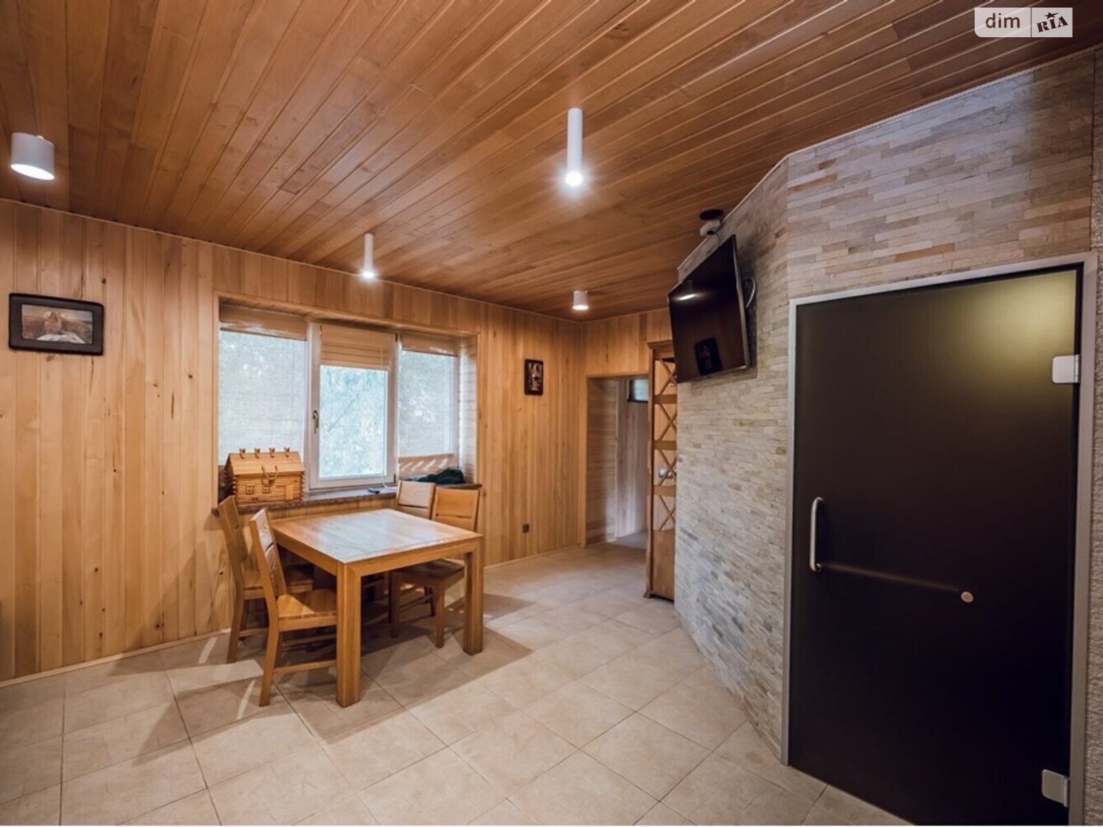 двоповерховий будинок, 400 кв. м, цегла. Продаж у Києві фото 1 двоповерховий будинок, 400 кв. м, цегла. Продаж у Києві фото 1