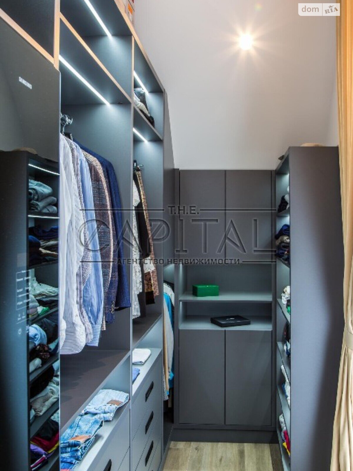 двухэтажный дом с ремонтом, 258 кв. м, кирпич. Продажа в Белогородке фото 1 двухэтажный дом с ремонтом, 258 кв. м, кирпич. Продажа в Белогородке фото 1
