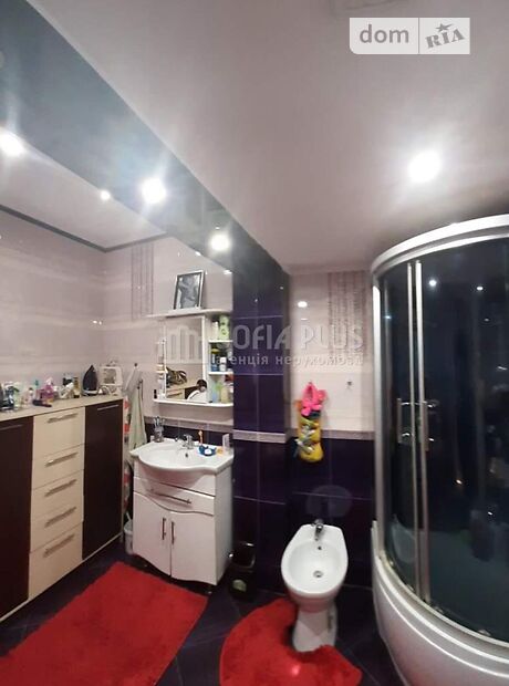 двухэтажный дом, 200.5 кв. м, керамзитобетон. Продажа в Бобрице (Киевская обл.) фото 1 двухэтажный дом, 200.5 кв. м, керамзитобетон. Продажа в Бобрице (Киевская обл.) фото 1