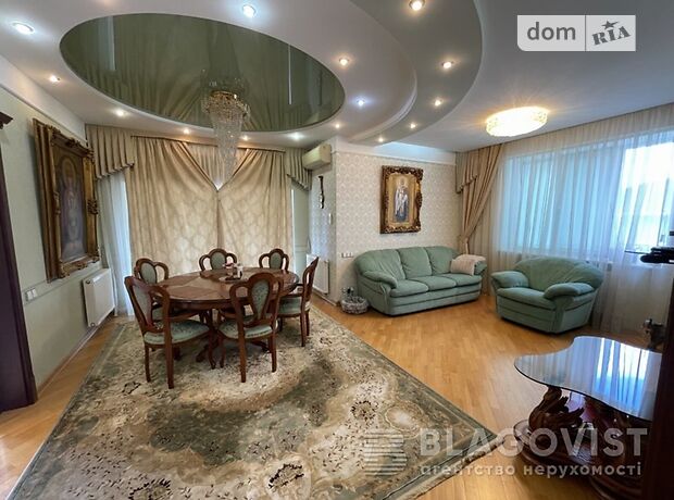 трехэтажный дом с камином, 300 кв. м, кирпич. Продажа в Бобрице (Киевская обл.) фото 1 трехэтажный дом с камином, 300 кв. м, кирпич. Продажа в Бобрице (Киевская обл.) фото 1