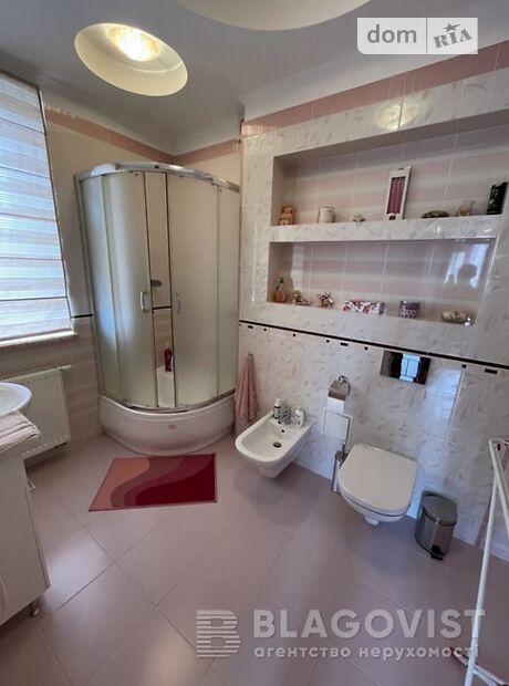 трехэтажный дом с камином, 300 кв. м, кирпич. Продажа в Бобрице (Киевская обл.) фото 1 трехэтажный дом с камином, 300 кв. м, кирпич. Продажа в Бобрице (Киевская обл.) фото 1