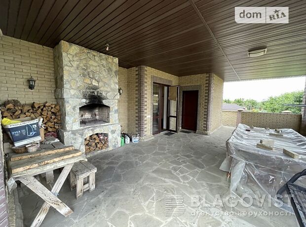 трехэтажный дом с камином, 300 кв. м, кирпич. Продажа в Бобрице (Киевская обл.) фото 1 трехэтажный дом с камином, 300 кв. м, кирпич. Продажа в Бобрице (Киевская обл.) фото 1