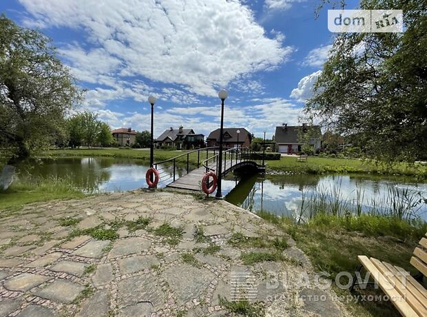 трехэтажный дом с камином, 300 кв. м, кирпич. Продажа в Бобрице (Киевская обл.) фото 1 трехэтажный дом с камином, 300 кв. м, кирпич. Продажа в Бобрице (Киевская обл.) фото 1