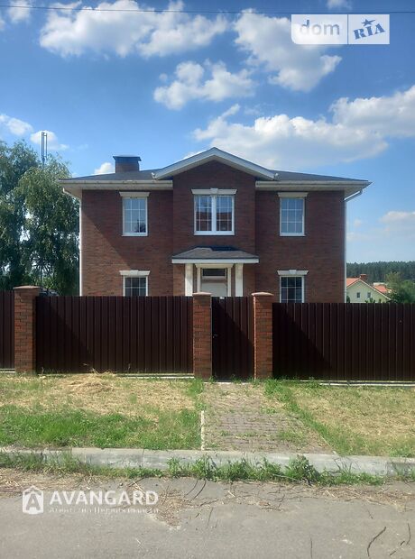 двухэтажный дом, 310 кв. м, кирпич. Продажа в Бобрице (Киевская обл.) фото 1 двухэтажный дом, 310 кв. м, кирпич. Продажа в Бобрице (Киевская обл.) фото 1