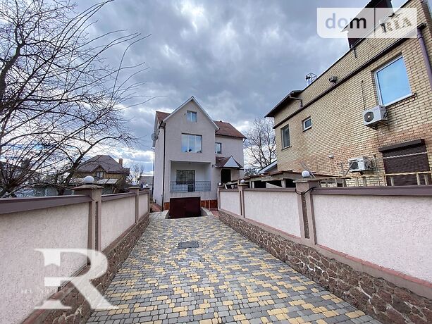трехэтажный дом с террасой, 230 кв. м, кирпич. Продажа в Боярке (Киевская обл.) фото 1 трехэтажный дом с террасой, 230 кв. м, кирпич. Продажа в Боярке (Киевская обл.) фото 1